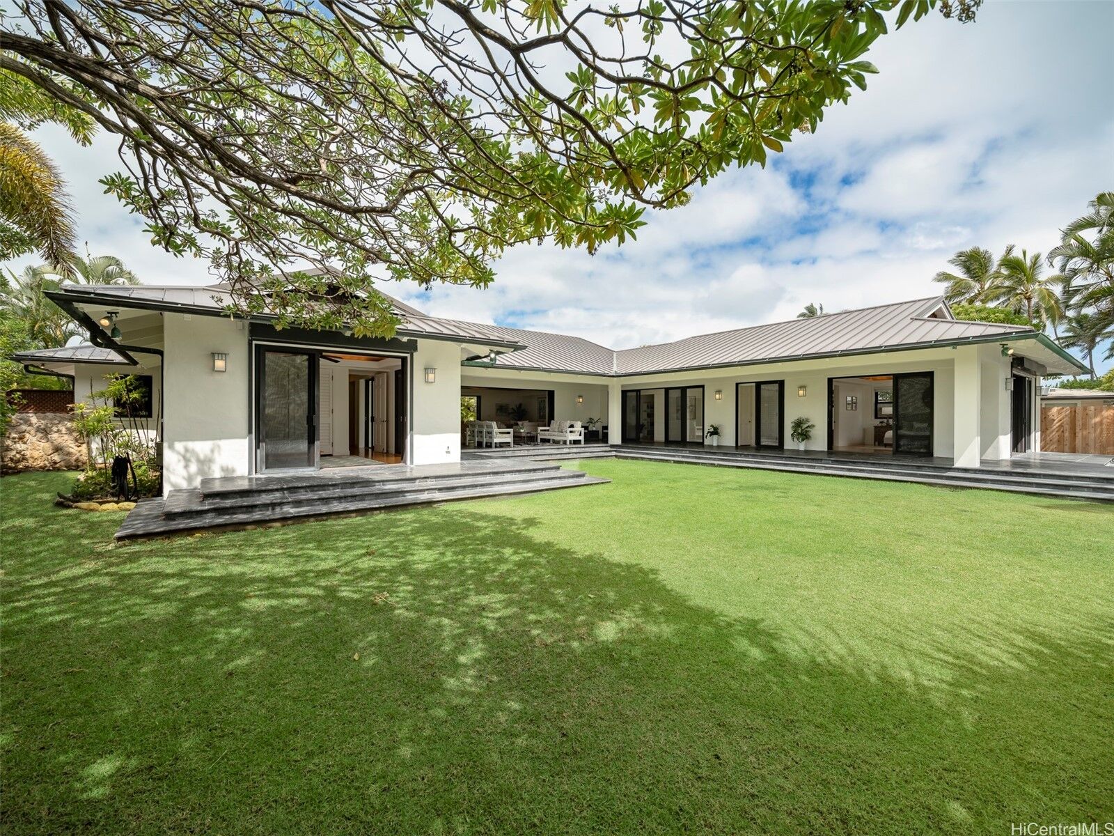 Property Photo: 343 Dune Circle HI 96734