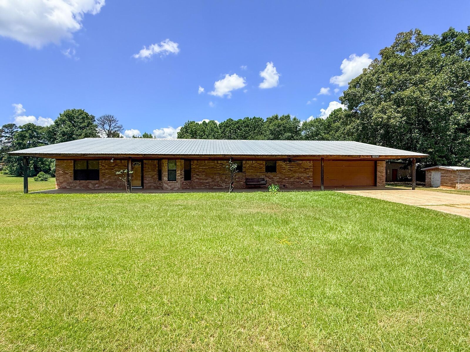 Property Photo: 1896 County Road 4117 TX 75551