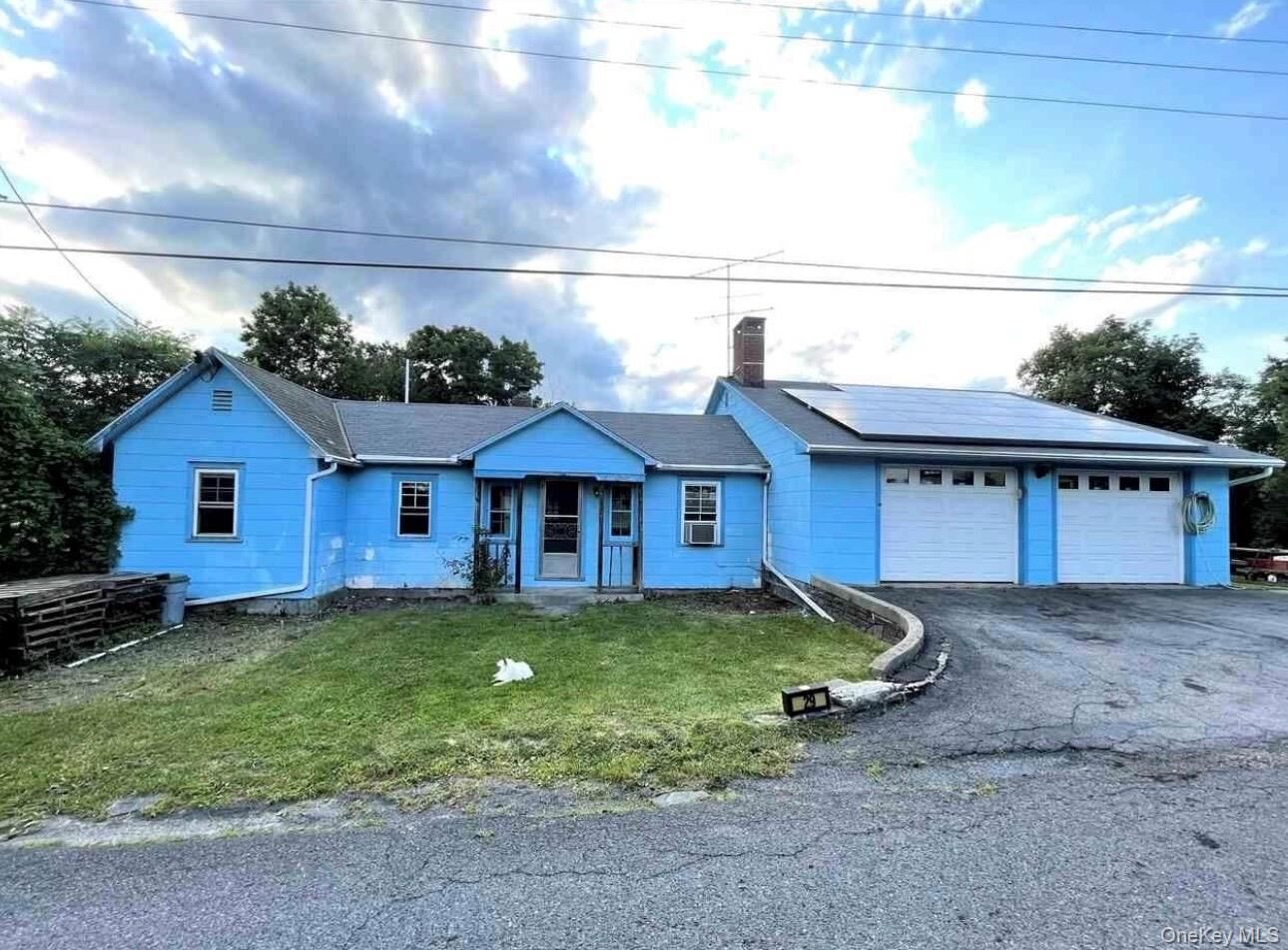 Property Photo:  29 Saugerties Manor Road  NY 12477 