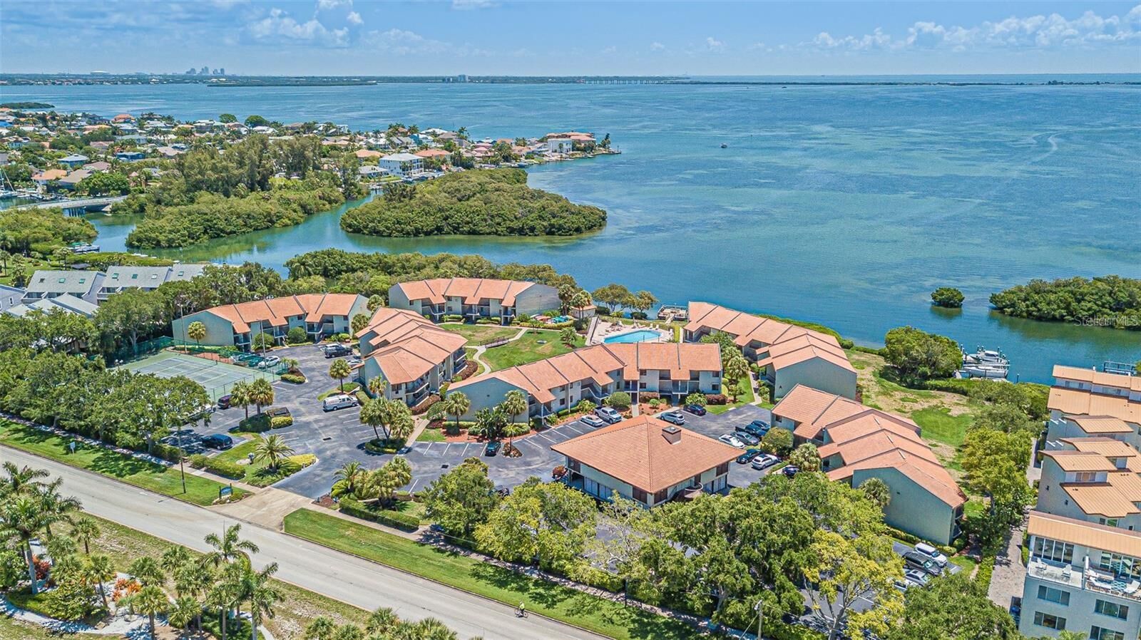 Property Photo: 1515 S Pinellas Bayway S S 29 FL 33715