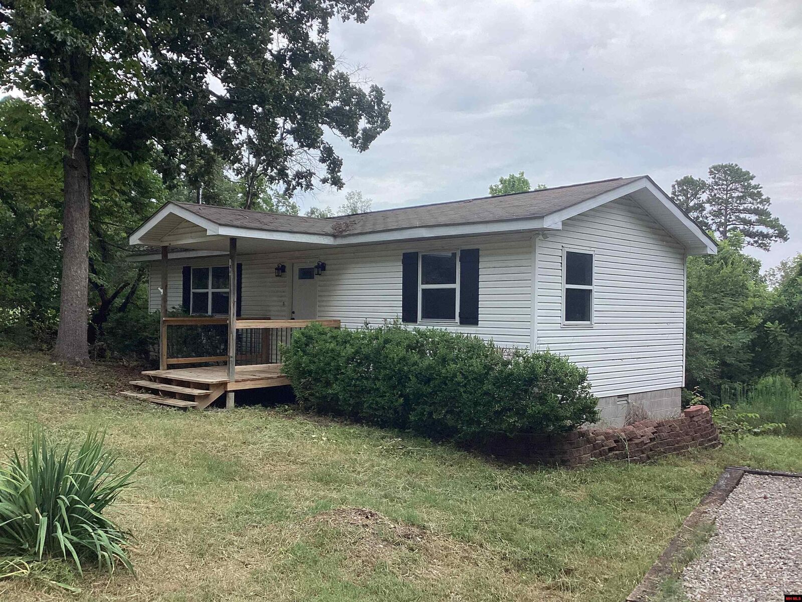 Property Photo:  199 White Oak Drive  AR 62653 