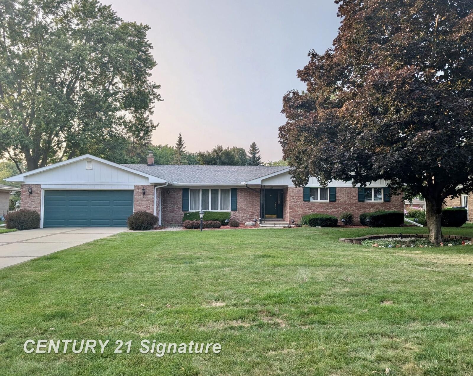 Property Photo:  5164 Clydesdale Lane  MI 48603 