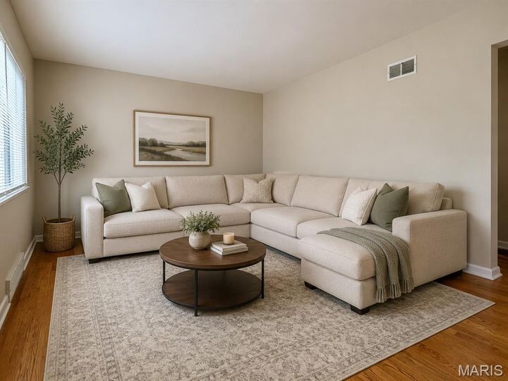 Property Photo:  802 Dammert Avenue  MO 63125 