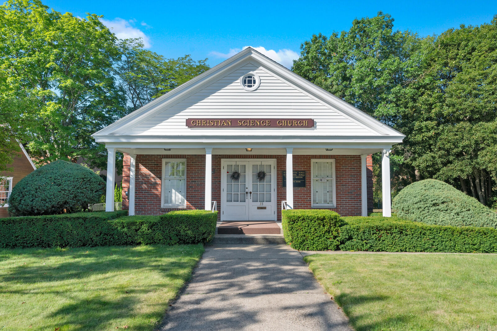 Property Photo: 35 School Street ME 04073