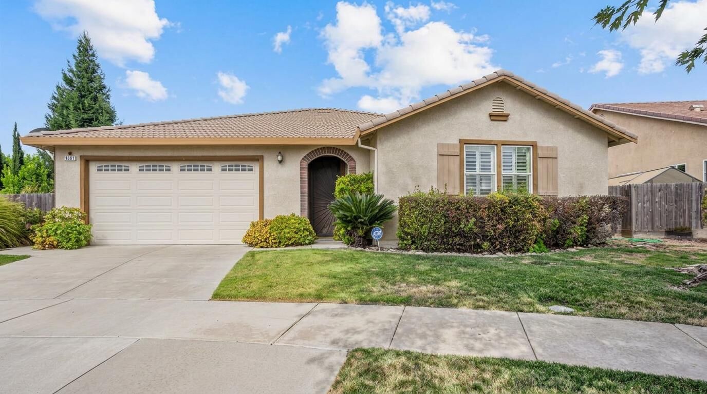 Property Photo:  4861 Langley Way  CA 95348 