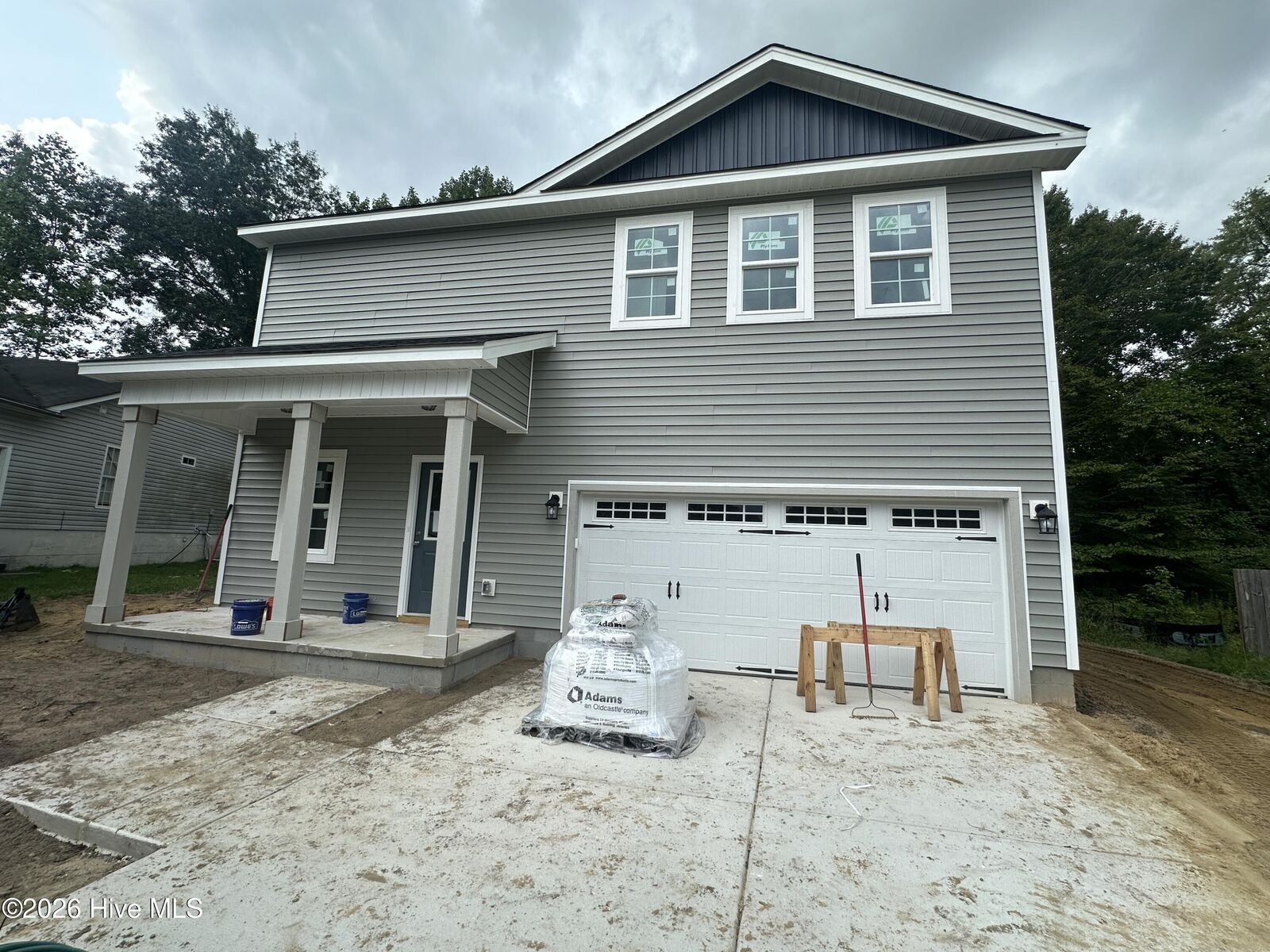 Property Photo:  214 Hayden Place  NC 28540 