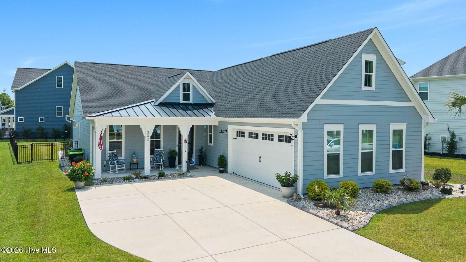 Property Photo: 302 Sailor Sky Way NC 28443