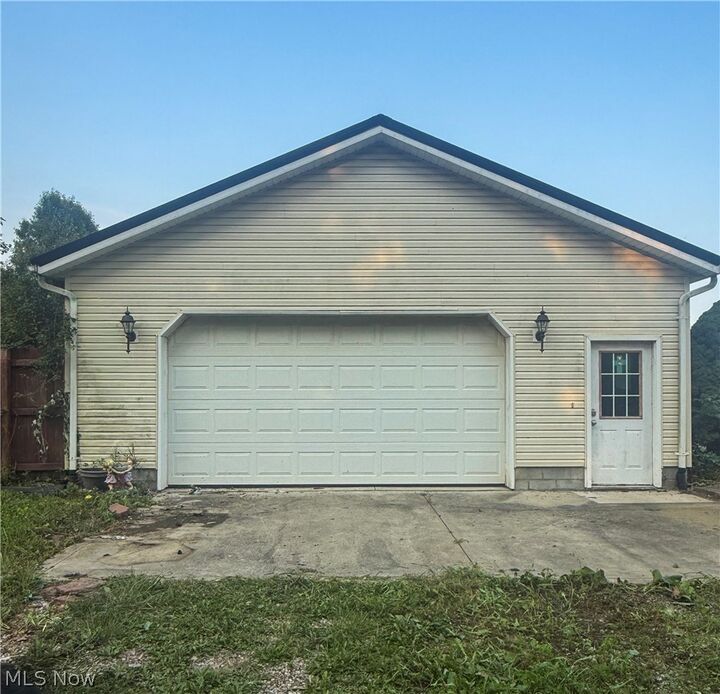 Property Photo: 412 Lattimer Road W OH 44878