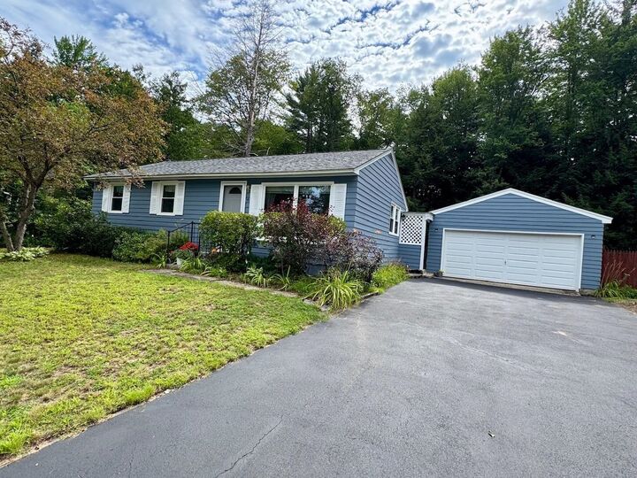 Property Photo: 41 Dale Drive NH 03431