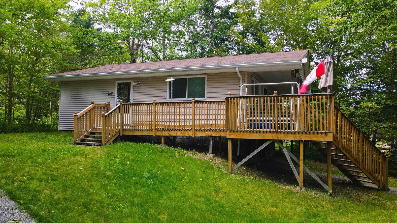 Property Photo:  188 Douglaswood Drive  NS B0N 1Z0 