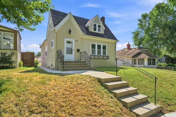 Property Photo: 1500 Vincent Avenue N MN 55411