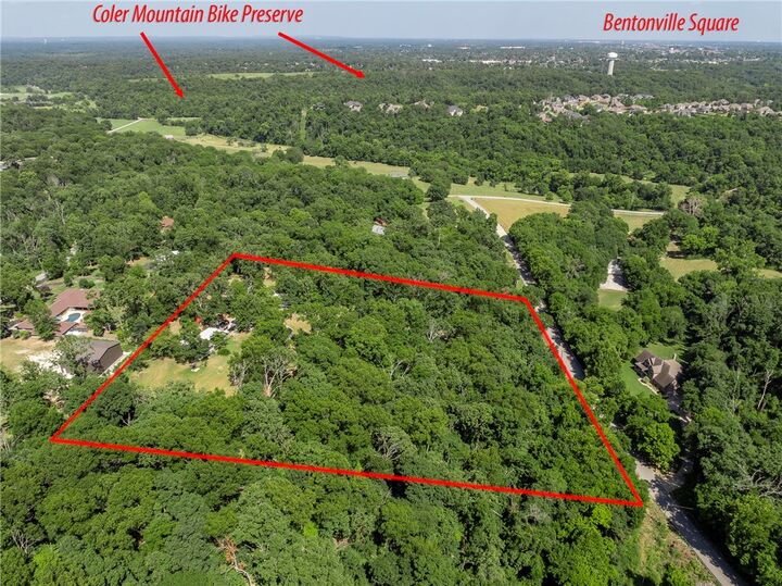 Property Photo: 10098 & 10148 Hoot Owl Road AR 72712
