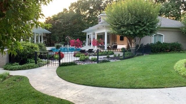 Property Photo:  2935 N Williamsburg Lane  AR 72703 