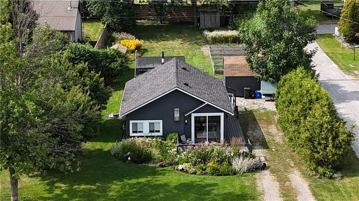 Property Photo: 39 Blue Water Parkway ON N0A 1P0