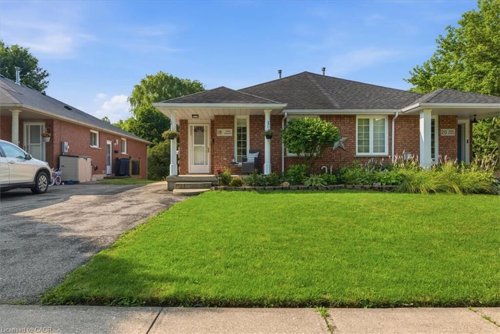 Property Photo:  18 Hawk Street  ON N0E 1N0 