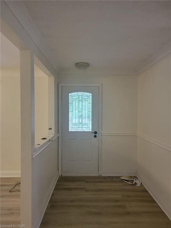 Property Photo:  58 Joanne Court Main  ON L9G 1B1 