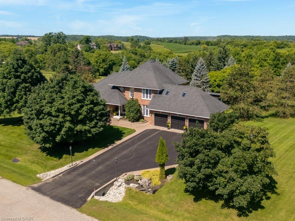 Property Photo: 216 Red Maple Court ON N1R 5S6