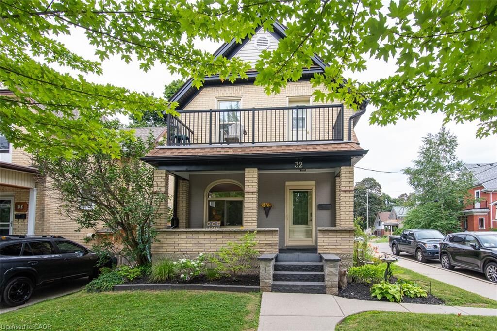 Property Photo:  32 Samuel Street  ON N2H 1P1 
