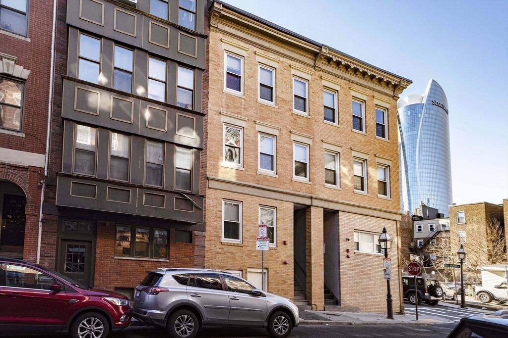 Property Photo:  28 Cooper St 1  MA 02113 