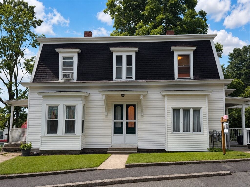 Property Photo:  8 Hawes St  MA 01420 