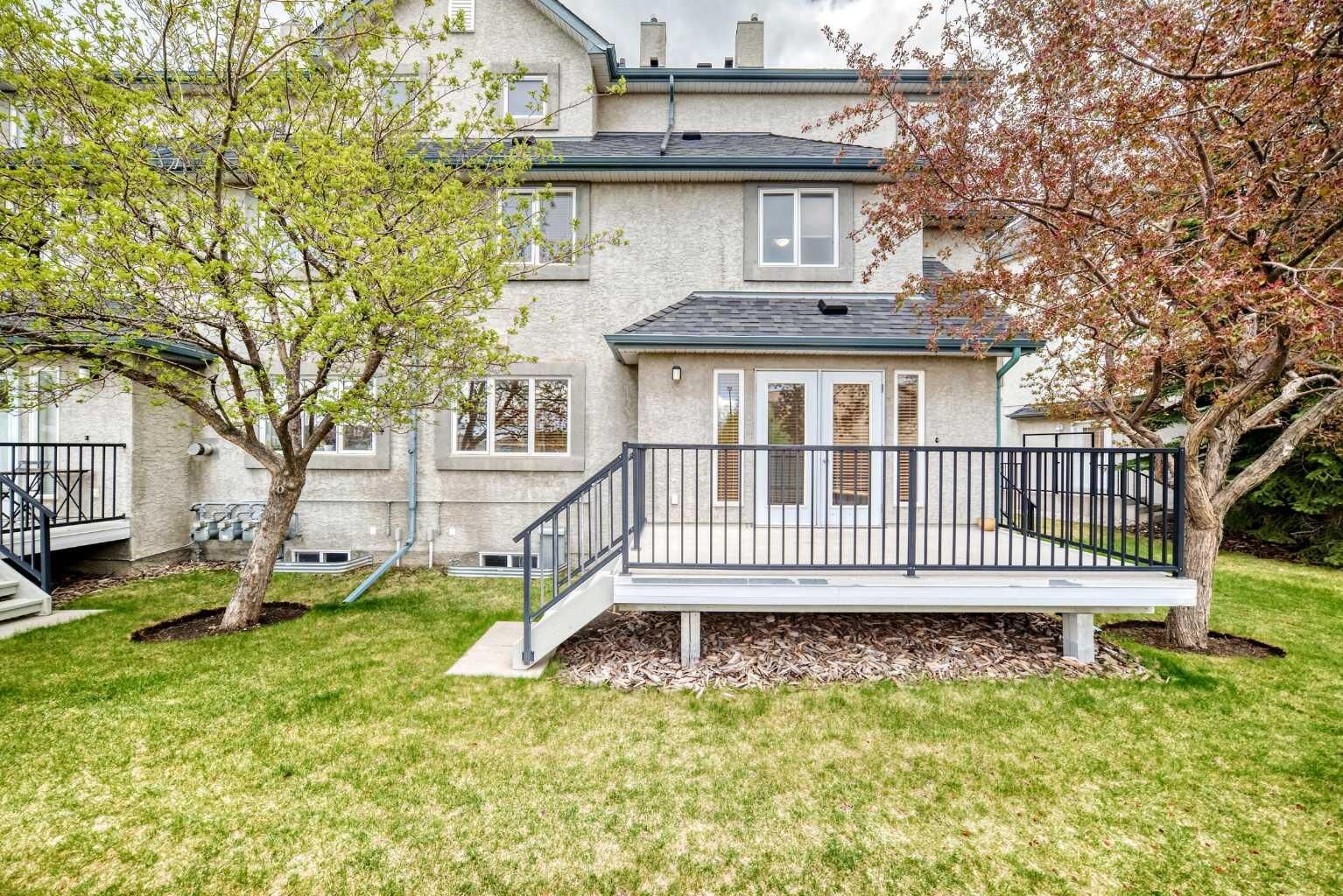 Property Photo:  156 Simcoe Place SW  AB T3H 0X7 