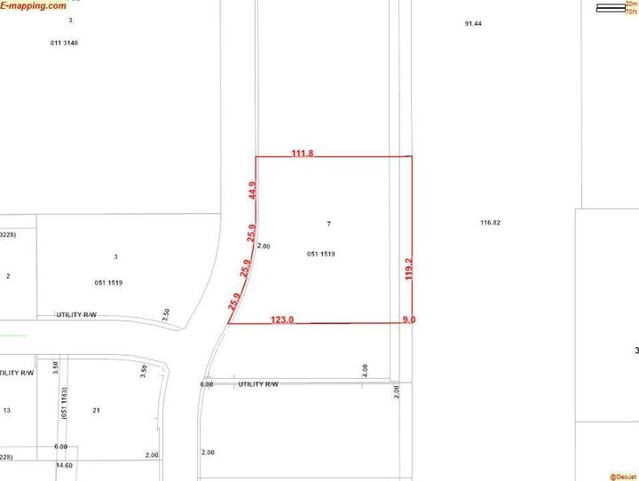 Property Photo: #5 24 Street SE AB T1V 0B3