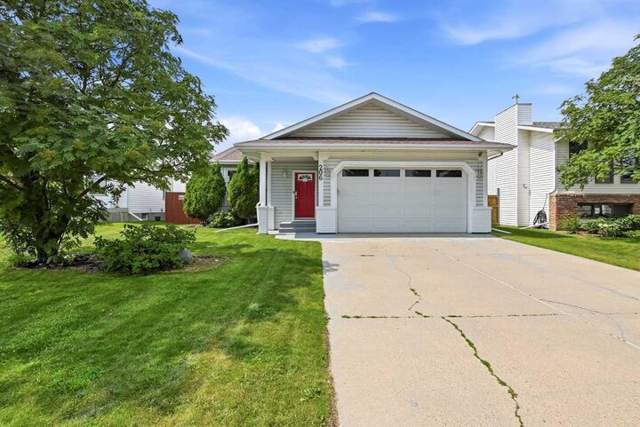 206 Davison Drive — photo 1