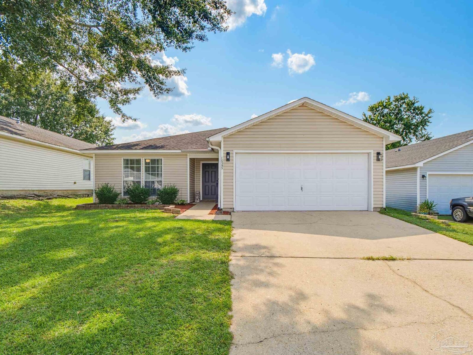 Property Photo:  10595 Wilderness Ln  FL 32534 