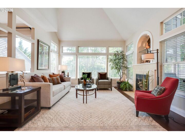 Property Photo: 9645 NW Silver Ridge Loop OR 97229