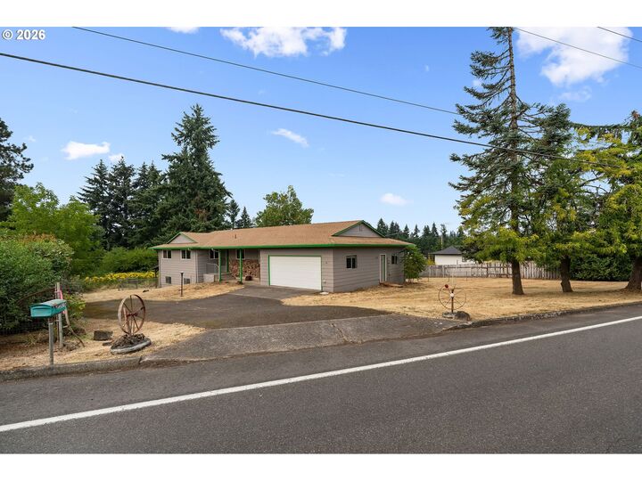 Property Photo:  15515 Henrici Rd  OR 97045 