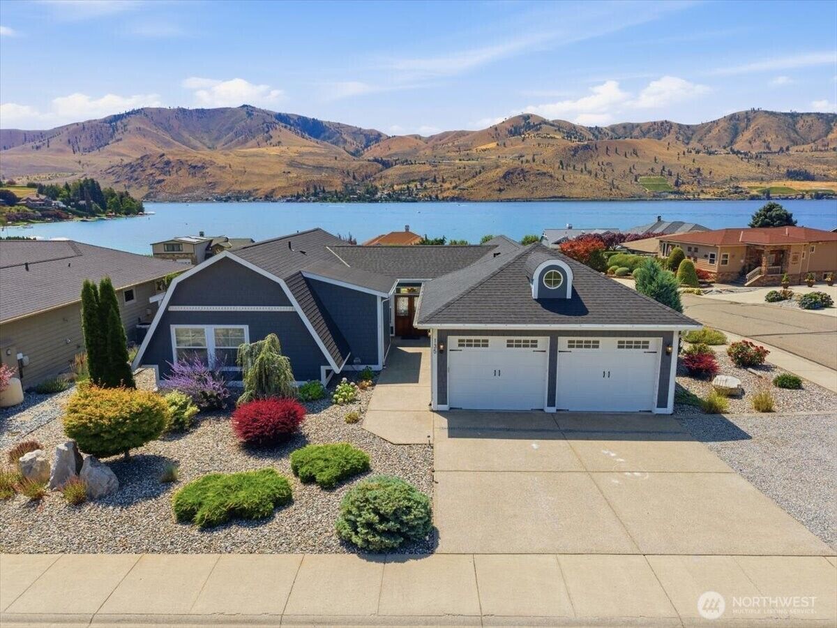 Property Photo:  135 N Shore Drive  WA 98816 