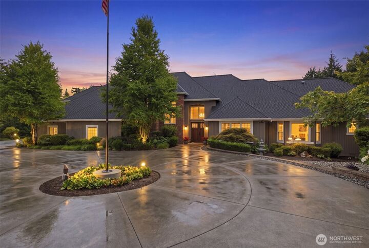 Property Photo:  17633 NE 147th Street  WA 98072 