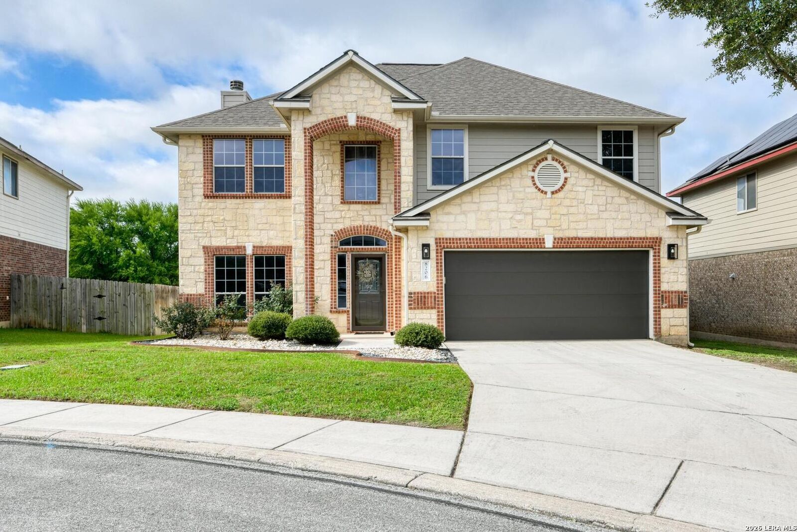 Property Photo:  8206 Valley Wl  TX 78249 