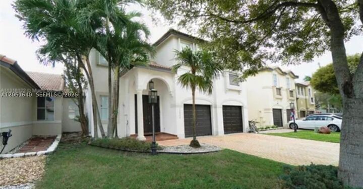Property Photo: 11022 NW 48th Ln FL 33178