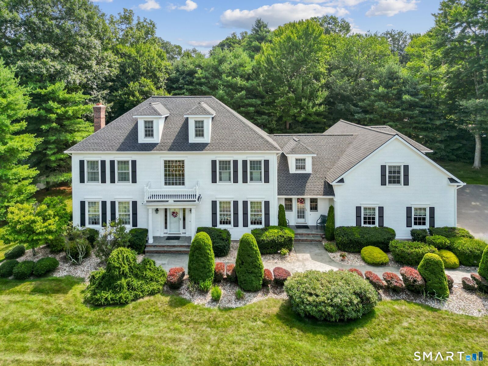 Property Photo:  91 Idlewood Road  CT 06716 