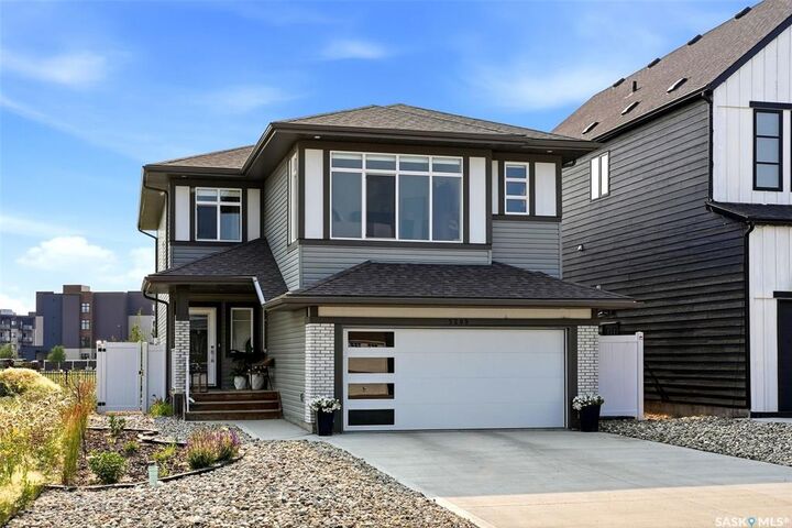 Property Photo:  5209 E Green Crescent  SK S4V 3S9 