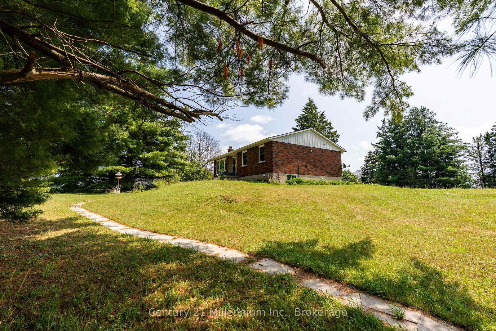 Photo de la propriété:  102768 Grey Rd 18 Road  ON N4K 5N6 