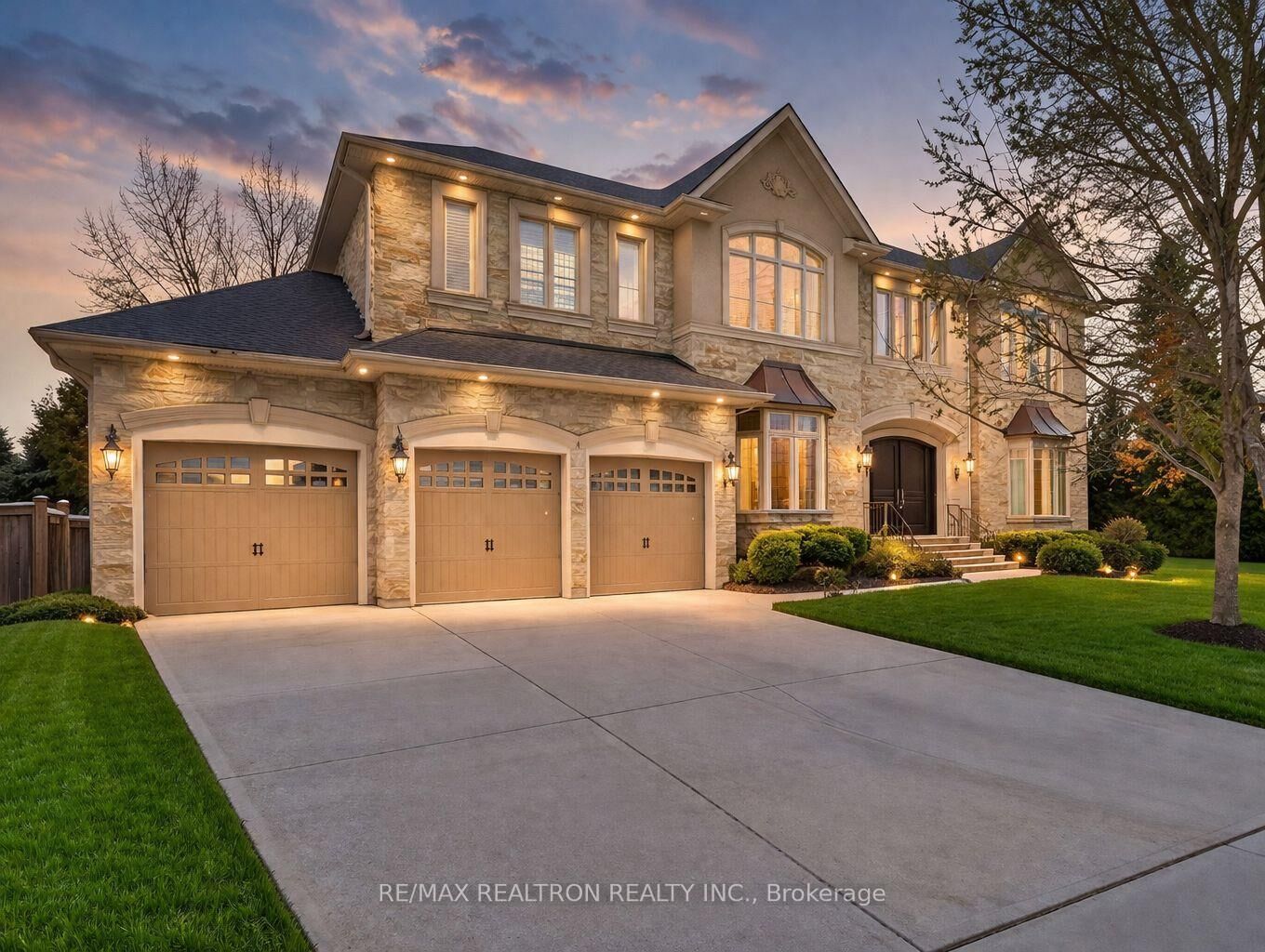 Property Photo: 177 Duncan Road ON L4C 6J5