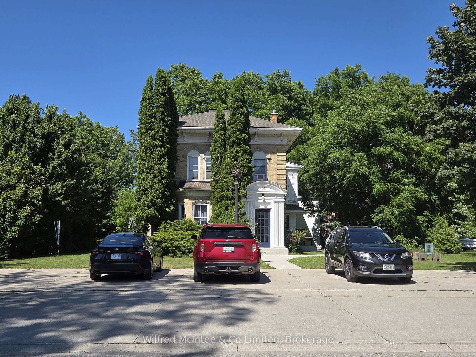Property Photo: 467 Green Street ON N0H 2C0