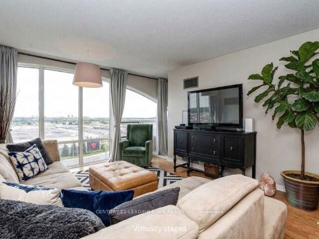 Property Photo: 1665 Pickering Parkway 815 ON L1V 6L4