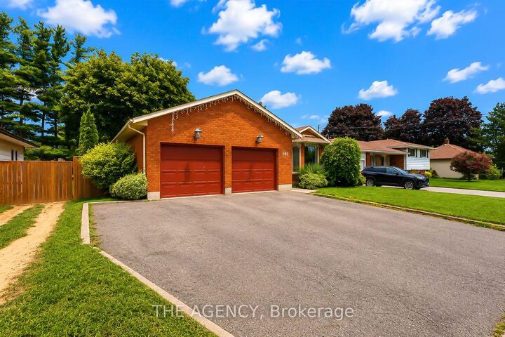 Property Photo:  101 Dunsdon Street  ON N3R 3J6 