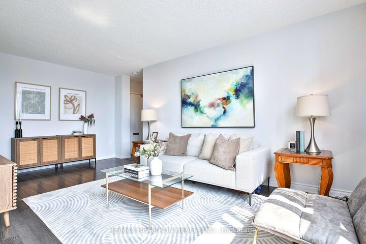 5 Parkway Forest Drive 711 — photo 1