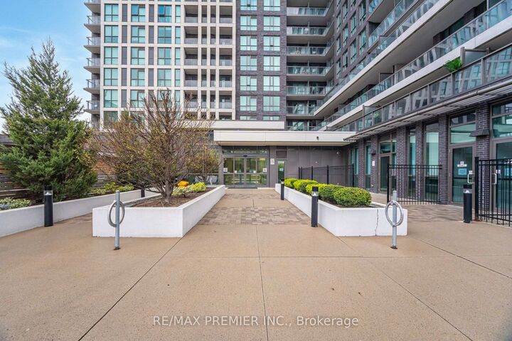 Property Photo: 80 Esther Lorrie Drive 312 ON M9W 0C6