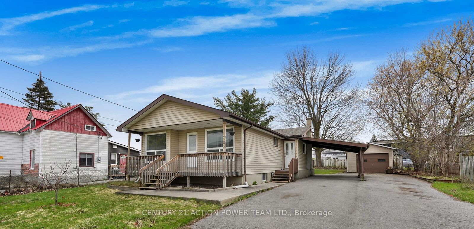 Property Photo:  983 Chapman Street  ON K4K 1E6 