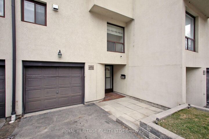 Property Photo:  24 Reid Drive 6  ON L5M 2A6 