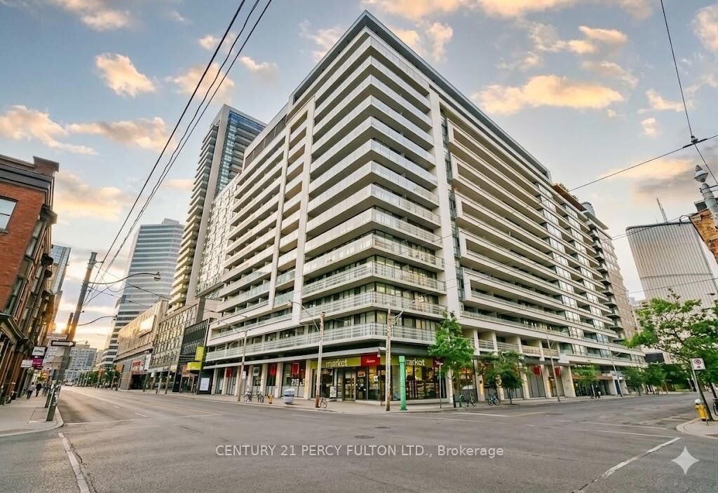 Property Photo:  111 Elizabeth Street 1501  ON M5G 1P7 
