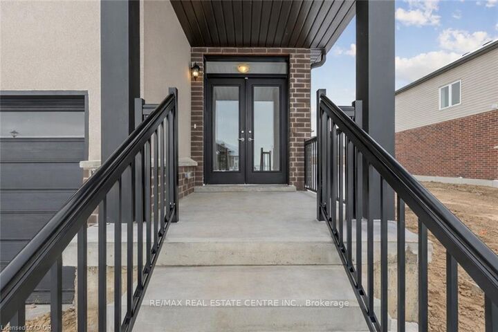 Property Photo: 123 Maple Street ON N0G 1P0
