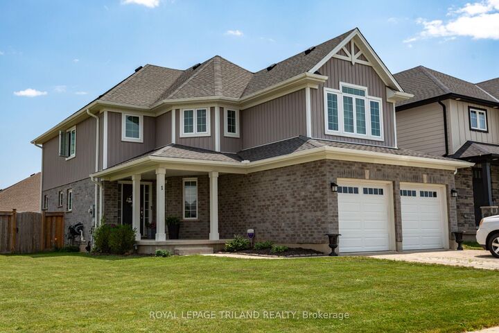 Property Photo: 1 Acorn Trail ON N5R 0H5