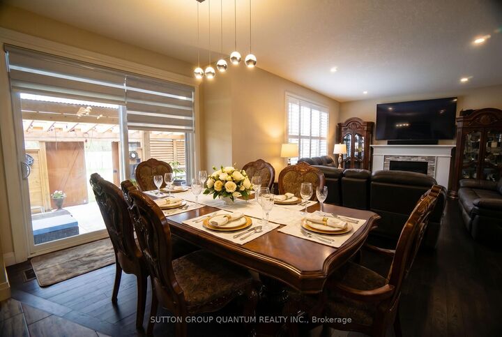 Property Photo: 104 Thames Springs Crescent ON N0M 2M0
