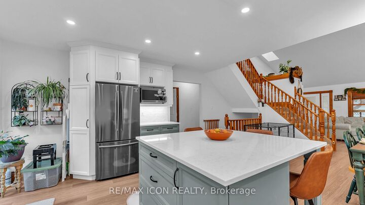 Property Photo: 158 Broadway Street ON N0M 2K0